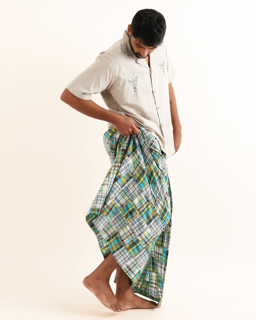 UNISEX GREEN LUNGI CHECK SKIRT
