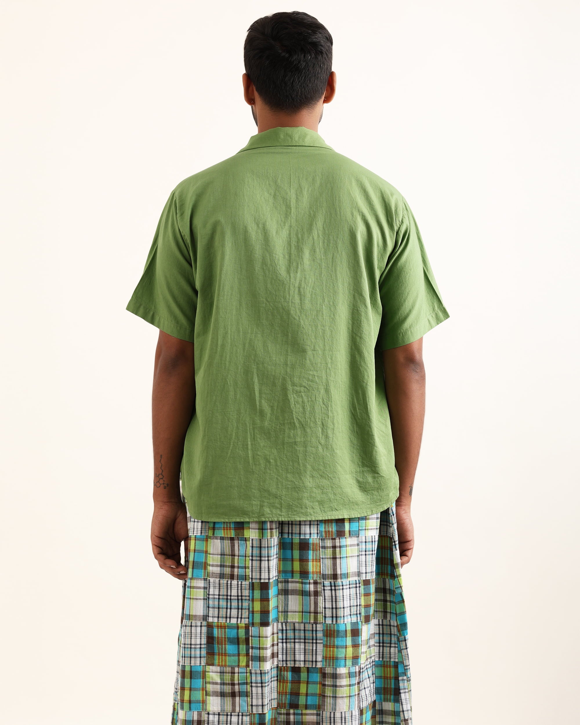 DEB GREEN AARI HAND EMBROIDERED UNISEX SHIRT