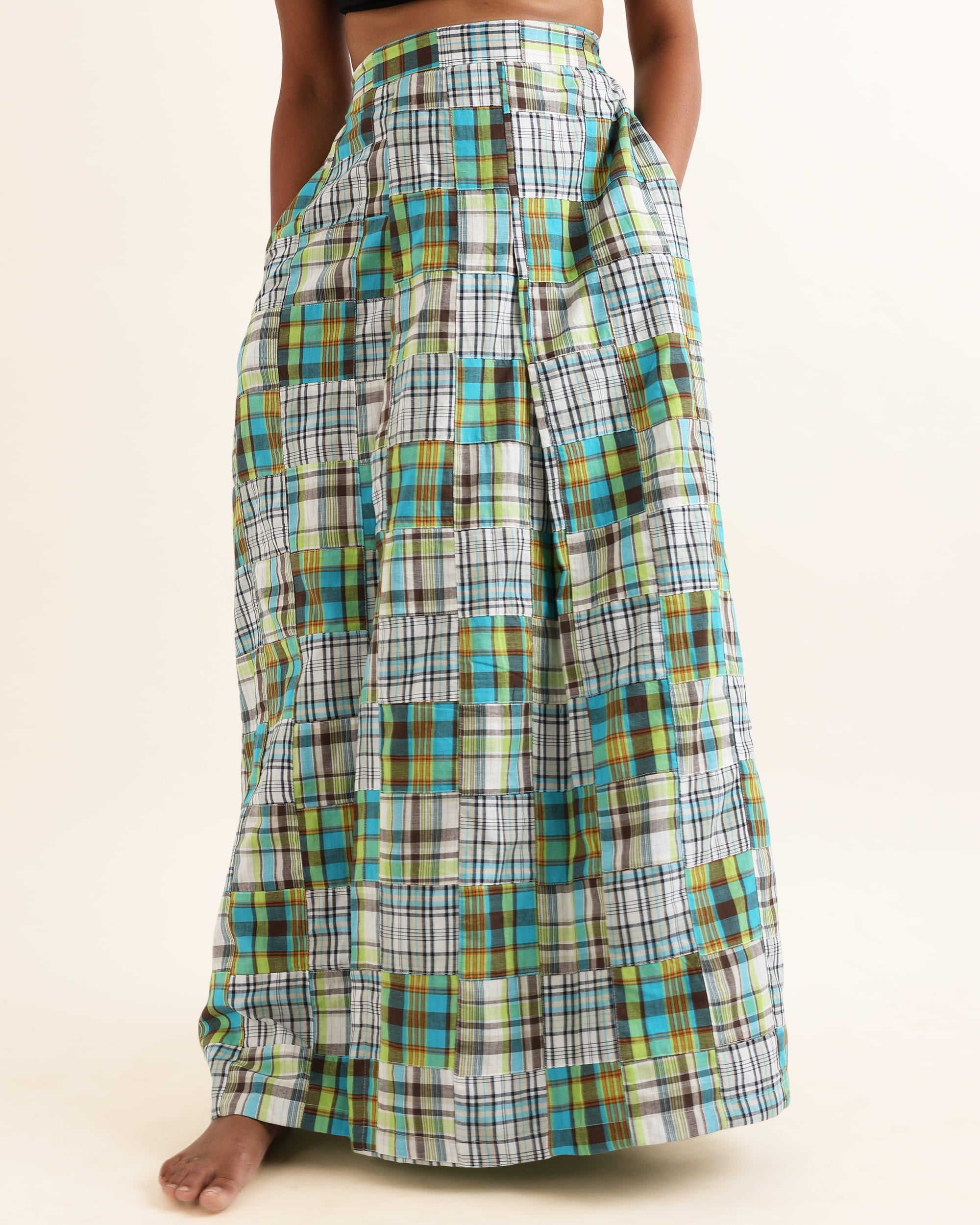 UNISEX GREEN LUNGI CHECK SKIRT